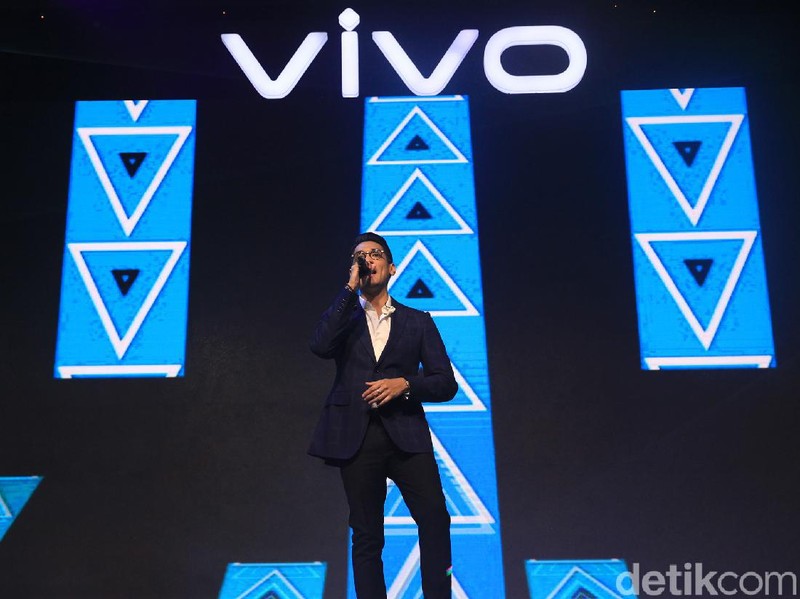 Penyanyi Afgan di Acara Peluncuran Vivo V19
