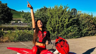 Sarah Lezito, Si Cantik Spesialis Penakluk Moge