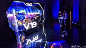 vivo V19 sendiri melalui bocoran yang beredar akan mengusung kamera selfie ganda. (Foto: detikINET/Ari Saputra)