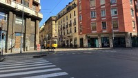 Suasana jalan di salah satu area di Kota Milan, Italia, juga tampak sepi dari warga yang melintas. Getty Images/Vittorio Zunino Celotto.