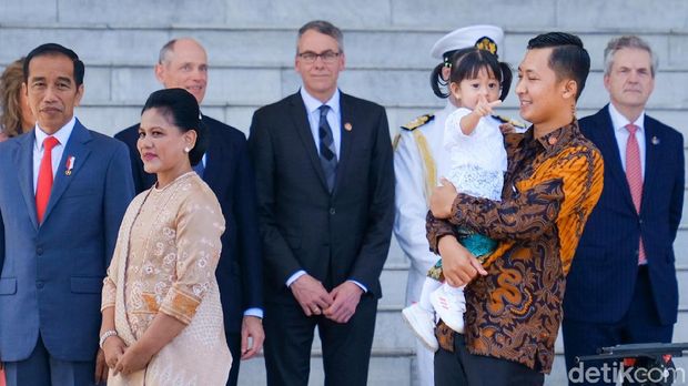 Jokowi, Iriana dan Sedah Mirah