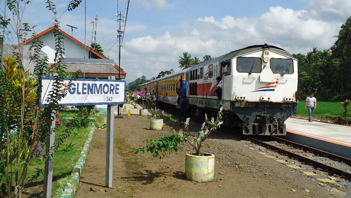 Stasiun Kereta Api Glenmore, di Banyuwangi yang dibangun sejak awal abad 20
