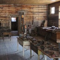 Selain itu, sukarelawan yang bersedia tinggal di kota hantu ini juga tidak perlu takut merasa kelaparan, karena selain akan mengurus tempat tinggal bagi sukarelawan, pemerintah juga akan mengurus makanan untuk sukarelawan yang bersedia tinggal. Apa kamu tertarik untuk menjadi sukarelawan di kota hantu ini? Foto: dok. buzznick