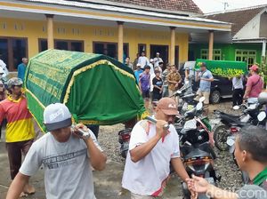 3 Orang yang Masih Satu Keluarga Ini Tewas Setelah Konsumsi Ikan Buntal