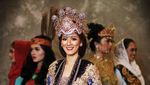Potret Keragaman Indonesia Lewat Busana Puteri Indonesia 2020