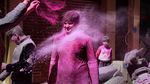 Keseruan Perang Bubuk Warna-warni di Festival Holi India