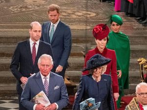 Netizen Tuding Kate Middleton Bersikap Cuek Saat Bertemu Meghan Markle