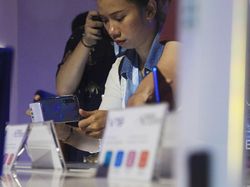 Potret Antusiasme Saat Menjajal vivo V19