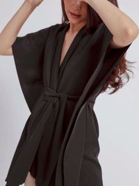 7 Pilihan Kardigan Cantik untuk Bekerja dari Brand-brand Lokal