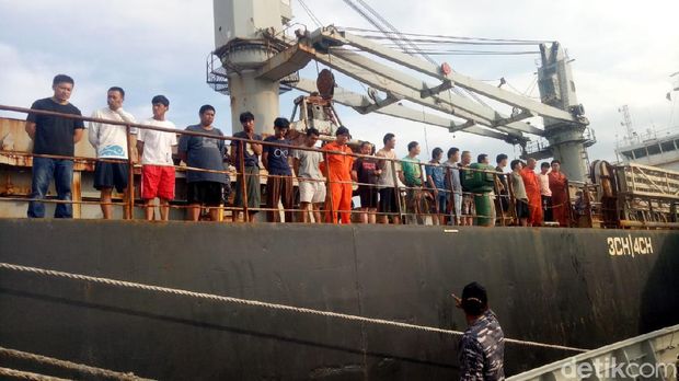 TNI AL Tangkap Kapal Berbendera Hong Kong yang Diduga Langgar UU Pelayaran