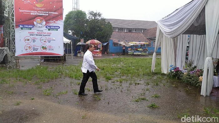Menteri Sosial Launching Program Sembako Tingkat Nasional di Cianjur