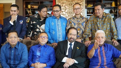 Sambangi DPP Nasdem, Zulhas Silaturahmi ke Surya Paloh