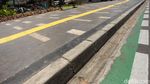 Duh! Jalur Sepeda Ini Kok Nabrak Trotoar