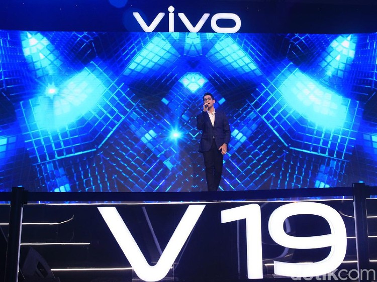 Penyanyi Afgan di Acara Peluncuran Vivo V19