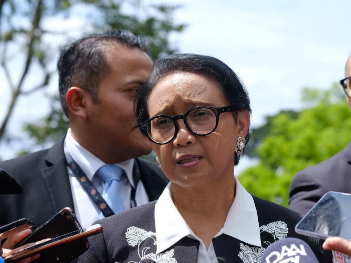 Menlu Retno Marsudi
