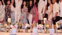 Menghadiri pesta ulang tahun sahabat tercinta, Ayu Maulida hadir dengan tampilan simpel dan elegan. Foto ini diambil pada 2017 lalu ketika pesta dirayakan di Bali.  Foto: instagram @ayumaulida97