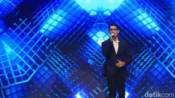 Afgan Syahreza menyanyikan lagu sebagai penutup acara peluncuran vivo V19, di Hotel Sheraton, Gandaria City, Jakarta (Ari Saputra/detikcom)