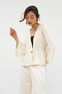 7 Pilihan Kardigan Cantik untuk Bekerja dari Brand-brand Lokal