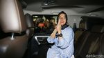 Lambaikan Tangan, Karen Agustiawan Keluar Rutan Kejagung