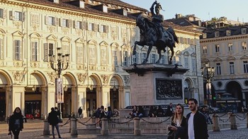 Reno3 dibekali sensor 48 MP, namun dapat mengambil gambar 108 MP. Suasana di Piazza San Carlo, Kota Turin pun bisa dipotret dengan sempurna (Oppo)