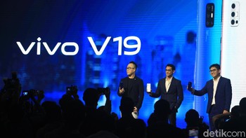 Produk ini menjadi v-series pertama yang kami hadirkan di awal tahun 2020. vivo V19 ini menjadi komitmen kami untuk menghadirkan produk yang sesuai dengan tren kebutuhan konsumen sehingga dapat memperkuat posisi kami dalam menghadirkan pengalaman mobile lebih baik bagi konsumen Indonesia, kata Senior Brand Director vivo Indonesia, Edy Kusuma. Foto: Ari Saputra/detikcom