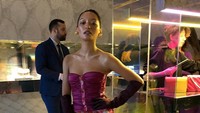 Asmara Abigail pun membagikan kisah-kisahnya saat berada di tengah-tengah zona merah virus Corona tersebut. Dok. Instagram/asmaraabigail