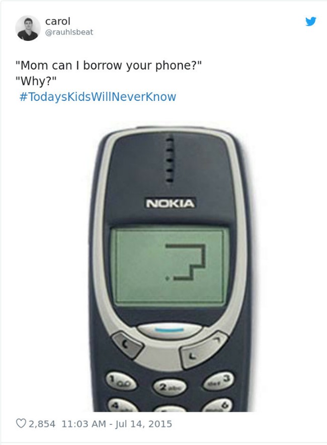 Jika anak-anak zaman sekarang pinjam handphone untuk menonton YouTube, main game atau membuka media sosial, ini lah yang dicari para millennial kecil. Masih ingat cara bermainnya?Foto: Twitter