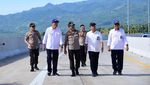 Momen Kakorlantas Jajal Tol Baru Manado-Bitung