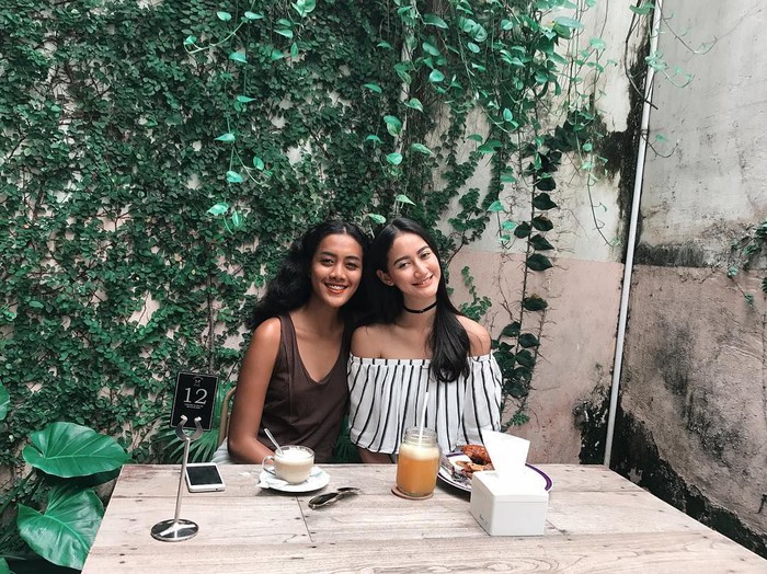 ayu maulida putri ayu maulida putri