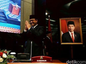 Posting Foto Jokowi, Anies Imbau Kerja dari Rumah Demi Cegah Corona