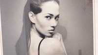 Pada era 1990 akhir hingga 2000-an Catherine Wilson dikenal sebagai salah satu model ternama di Tanah Air. Dok. Instagram