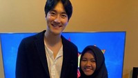 Bahkan pengasuh Rafathar, Lala, sempat berfoto bareng dengan Siwon. Dok. Instagram