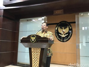 Mahfud Md Analisis Alasan Anies Tunda Formula E Gegara Corona