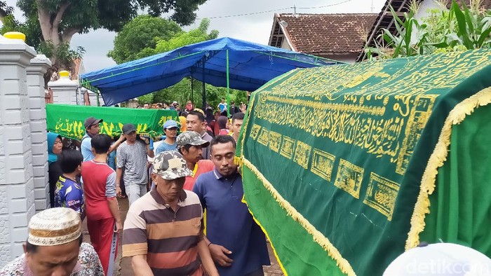 keracunan ikan buntal