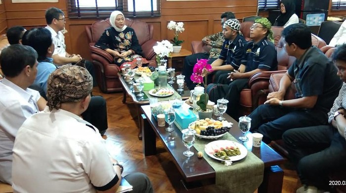 Menaker Ida Fauziyah