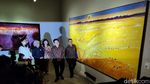 Erick Thohir Buka Pameran Maestro Lukis Srihadi Soedarsono