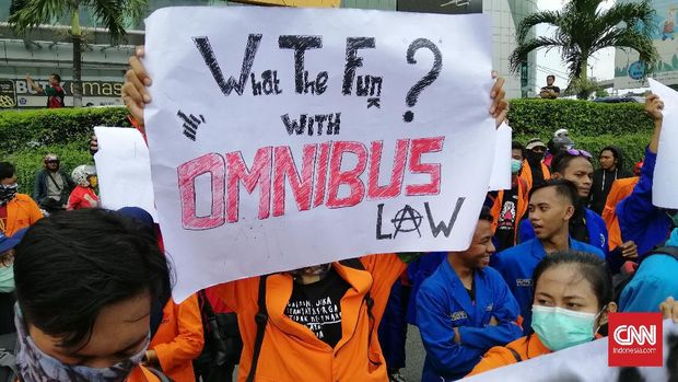 Buruh Nilai DPR Tak Ada Empati Bahas Omnibus Law Saat Corona - CNN Indonesia