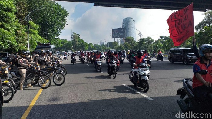 pengamanan demo omnibus law polresta sidoarjo