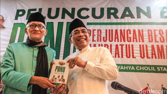 'Perjuangan Besar Nahdlatul Ulama' dalam Buku Karya Gus Yahya KH Yahya Cholil Staquf atau biasa dipanggil Gus Yahya meluncurkan buku bertajuk 'Perjuangan Perjuangan Besar Nahdlatul Ulama'.