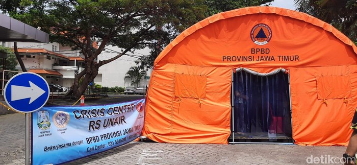 posko crisis center virus corona di rs unair