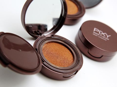 10 Rekomendasi Produk Makeup untuk Tampil Fresh ke Kantor 