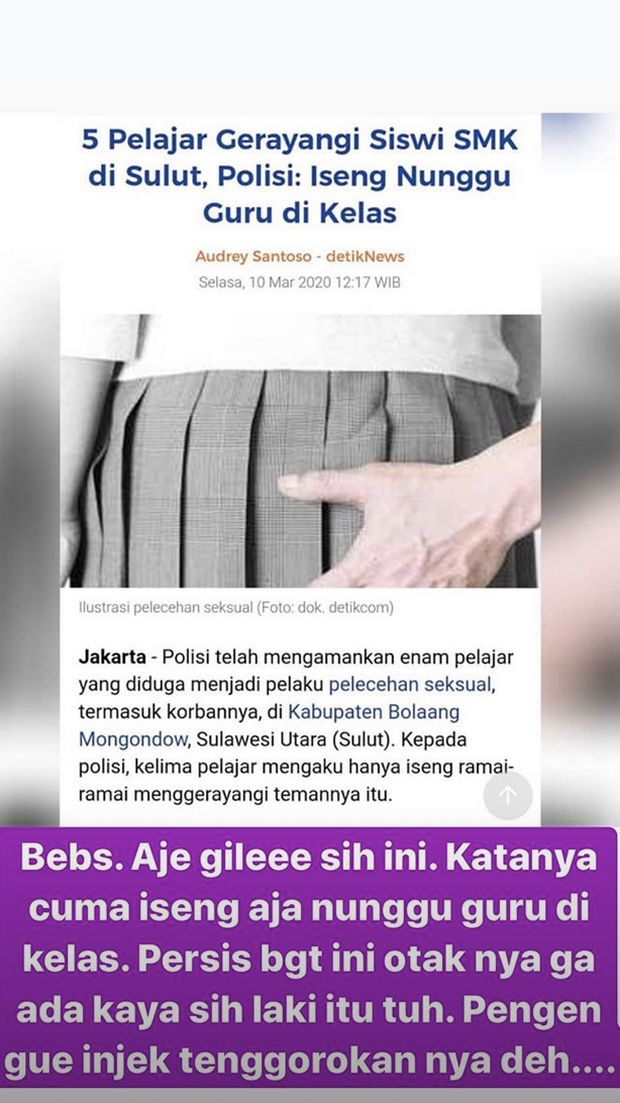 International Women's Day! Nikita Mirzani Berbikini di Pantai