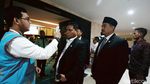 Momen Tina Toon dan Anggota DPRD DKI Dicek Suhu Tubuhnya