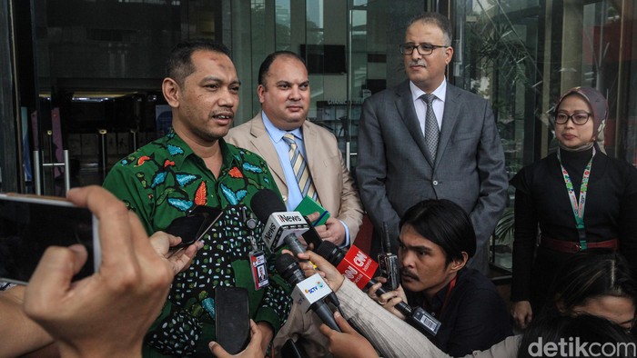 Tunisia-RI Kerja Sama Tingkatkan Pemberantasan Korupsi Duta Besar Tunisa untuk Indonesia, Riadh Dridi sambangi Gedung Merah Putih dalam rangka kerja sama pemberantasan korupsi.