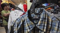 Meski digempur isu corona, penjualan pakaian import tetap eksis.