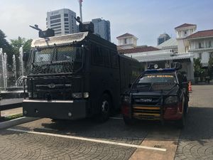 Ada Demo Tolak Omnibus Law, 440 Personel Polisi Siaga di Balai Kota DKI