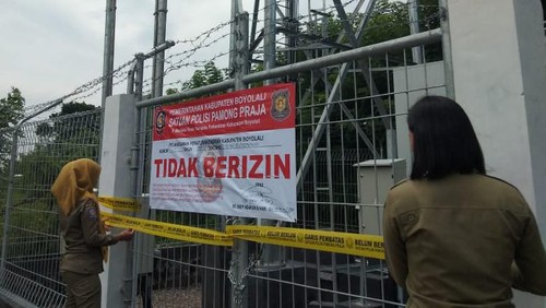 Satpol PP Boyolali segel tower BTS tak berizin