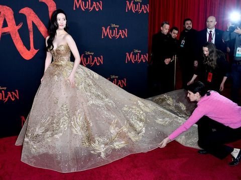 Cantiknya Liu Yifei Bak Disney Princess di Premier Film Mulan