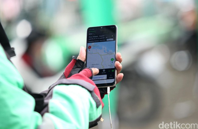 Ojek Online Tolak Lockdown, WFH Saja Orderan Sudah Sepi