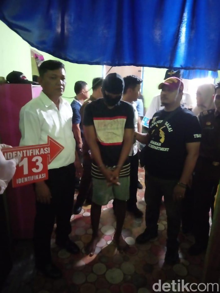 Rekonstruksi kasus pembunuhan dan pemerkosaan siswi MTs di Tanjungbalai (dok. Istimewa)